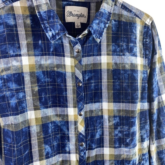 Wrangler Heritage Blue & Green Bleached Plaid Western Embroidered Shirt Top Sz L - Picture 2 of 8